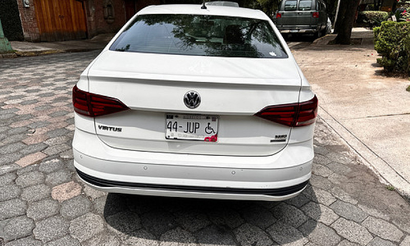 Volkswagen Virtus 1....
