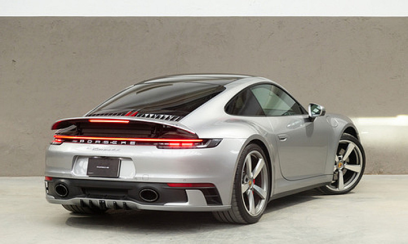 Porsche 911 3.0 4S C...