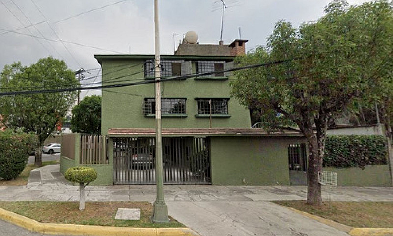 Casa En Venta En Ciu...