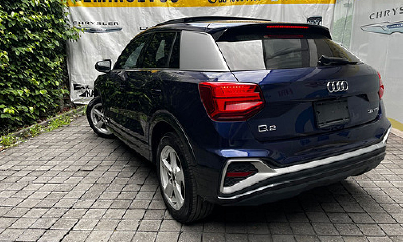 Audi Q2 2023...