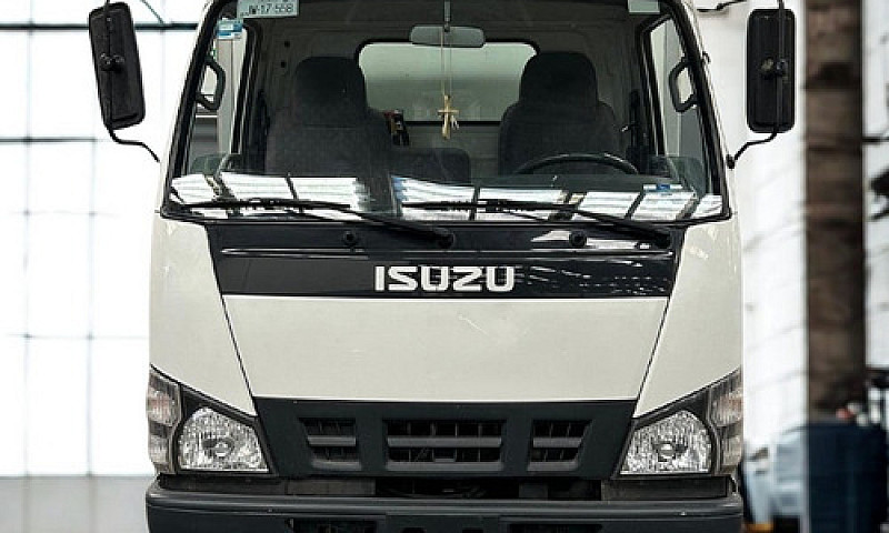 Isuzu Elf 100 2019 C...