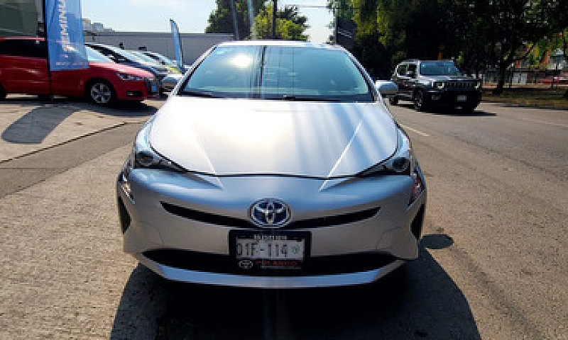 Toyota Prius 2018...
