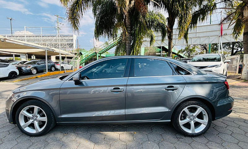Audi A3 2016...