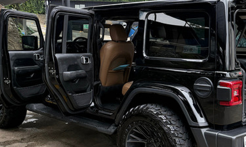Jeep Wrangler 3.6 Un...