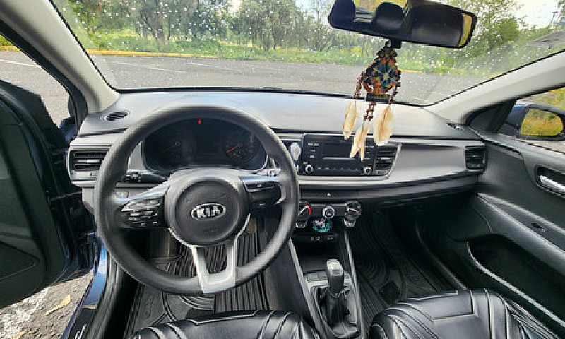 Kia Rio 1.6 Ex Hatch...