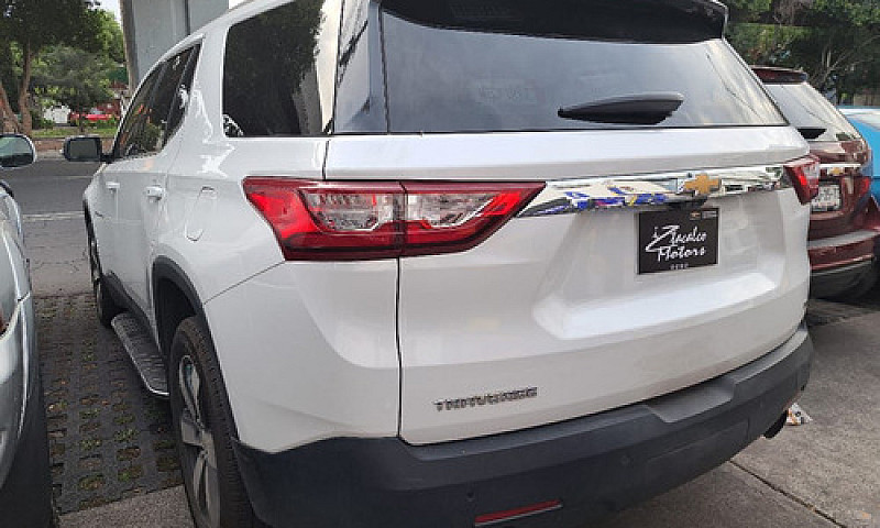 Chevrolet Traverse 2...