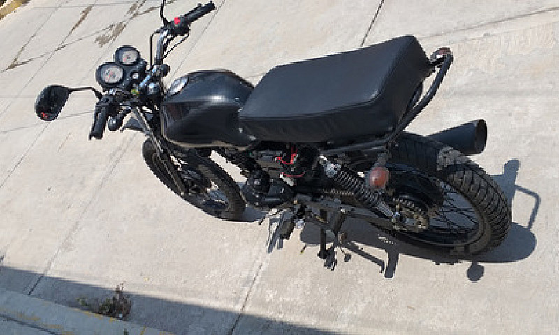 Motocicleta De Traba...