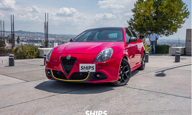 Alfa Romeo Giulietta...