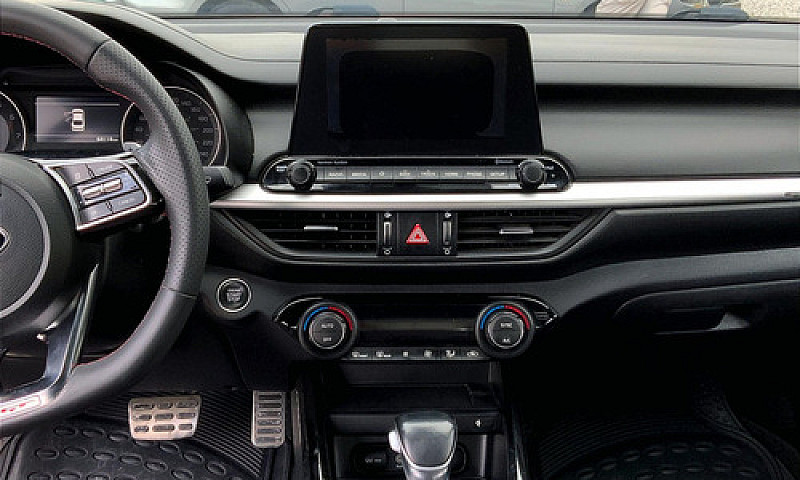 Kia Forte 2020...