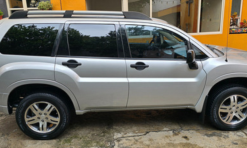 Mitsubishi Endeavor ...