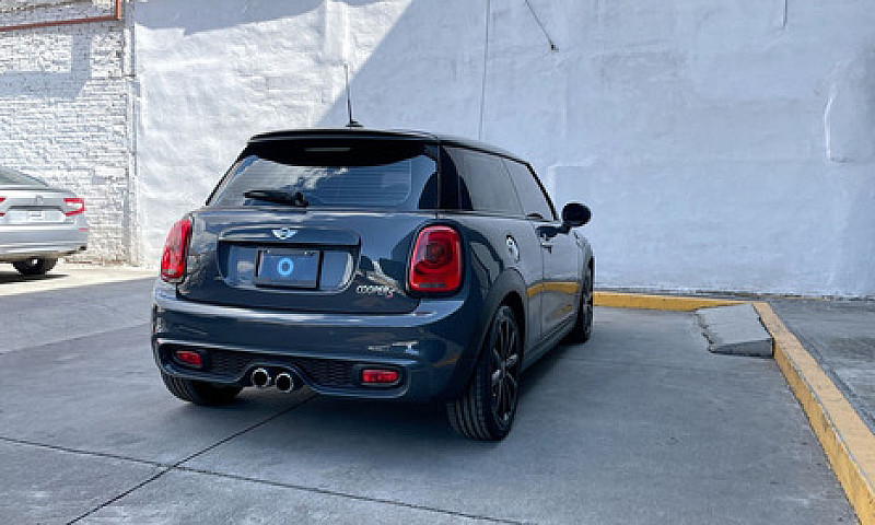 Mini Cooper 2018...