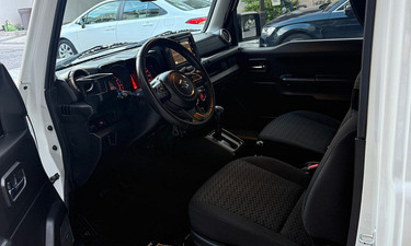 Suzuki Jimny 1.5 Glx...
