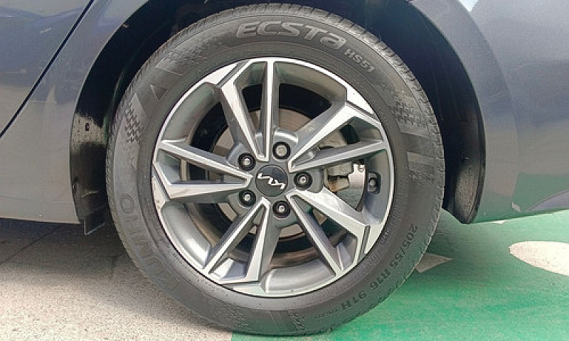 Kia Forte 2023...