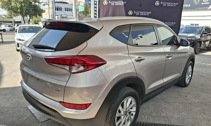 Hyundai Tucson 2018...