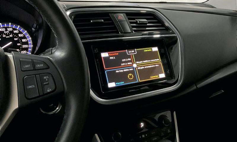 Suzuki S-Cross 2018...