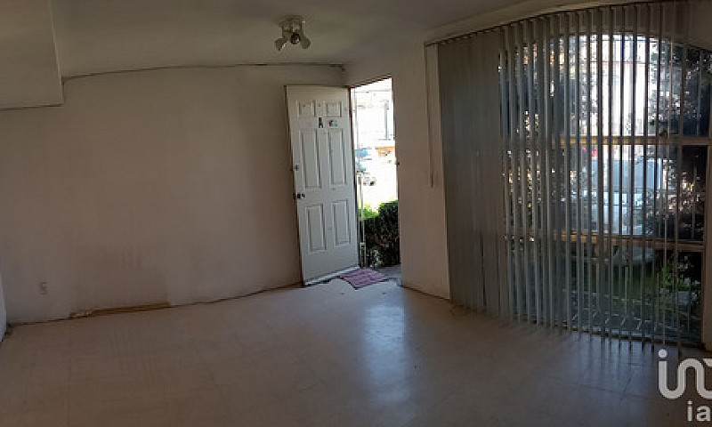 Venta Casa 2 Ambient...