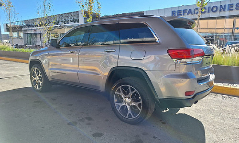 Jeep Grand Cherokee ...