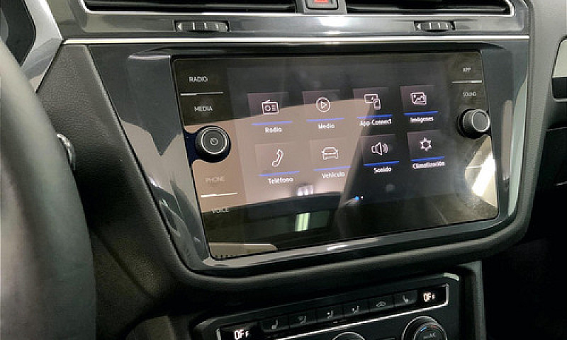 Volkswagen Tiguan 20...