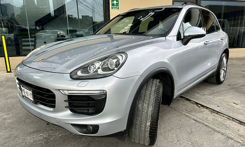 Porsche Cayenne 2016...