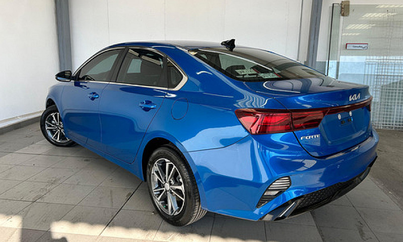 Kia Forte Sedan 2020...