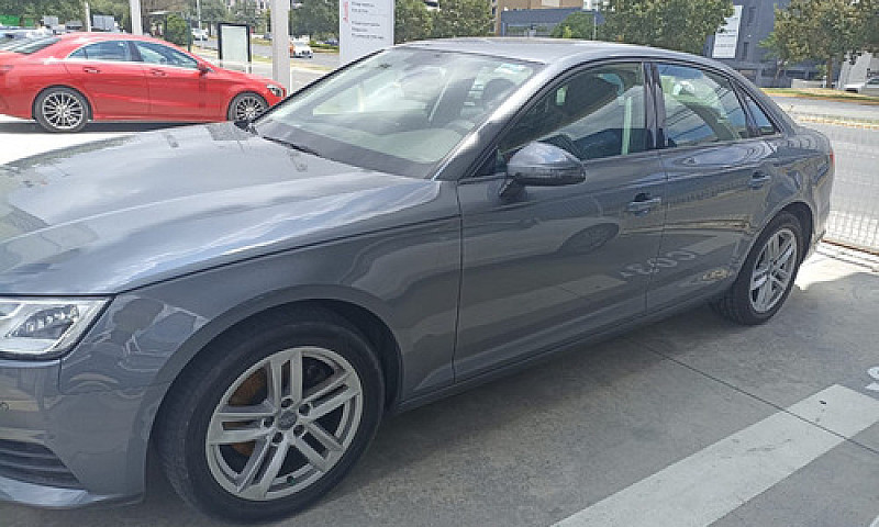 Audi A4 2019 2.0 Dyn...