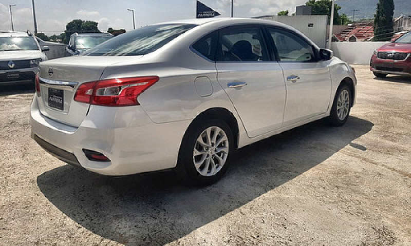 Nissan Sentra 2019 1...