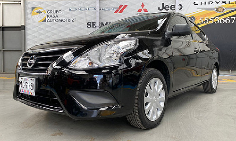 Nissan Versa 2020 1....