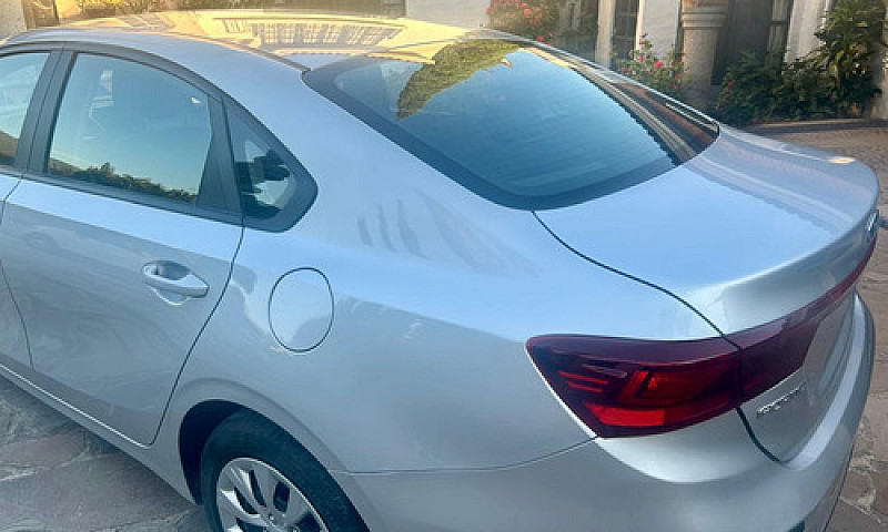 Kia Forte 2.0 L At...