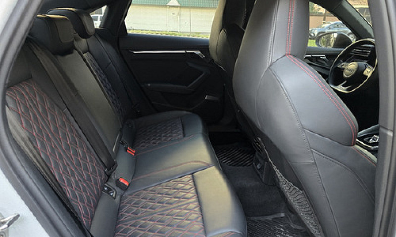 Audi  S3  2023...