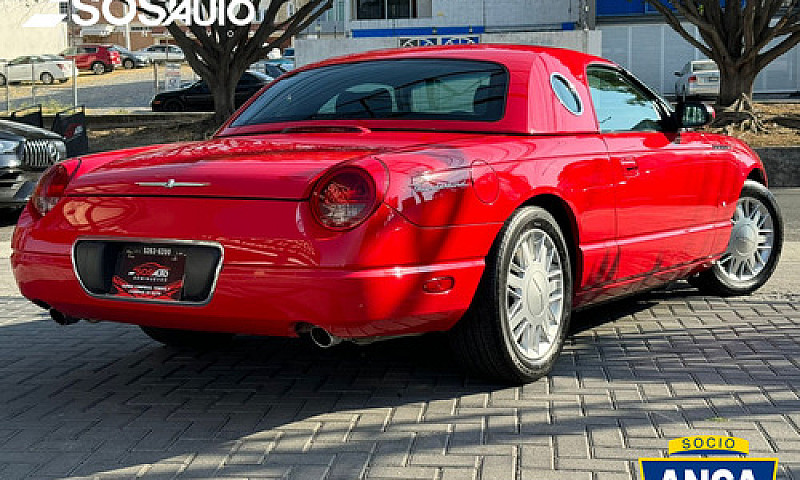 Ford Thunderbird Con...