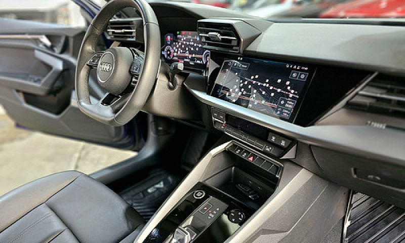 = Audi // A3 1.4 Sed...