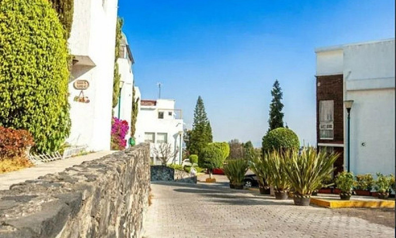 Casa Dentro De Fracc...