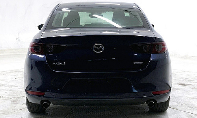 Mazda 3 2020...