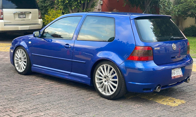 Golf .:R32  Mk4...