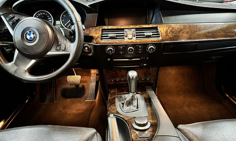 Bmw Serie 5 4.8 550I...