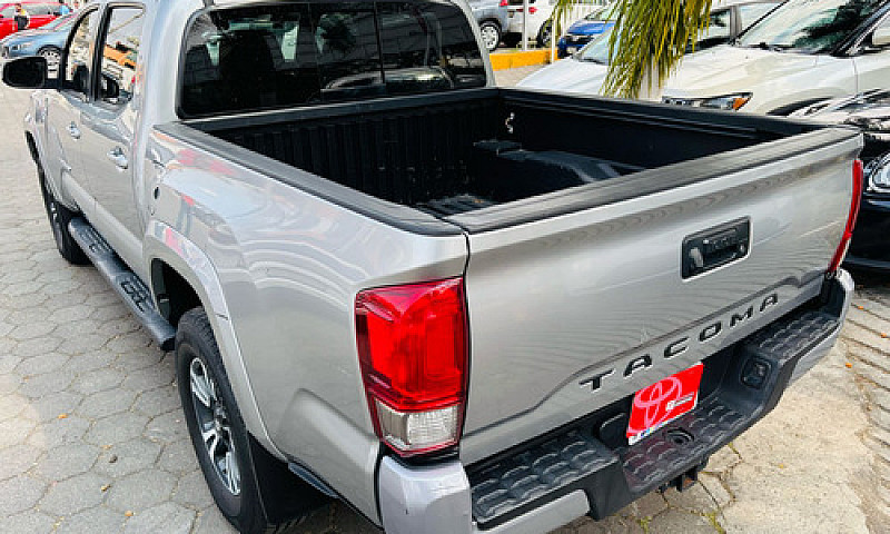 Toyota Tacoma 2017...