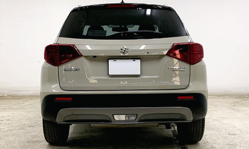 Suzuki Vitara 2020...