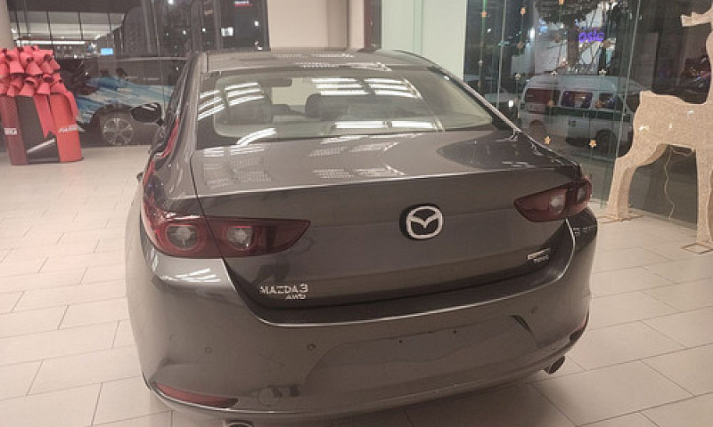 Mazda Mazda 3 2022...