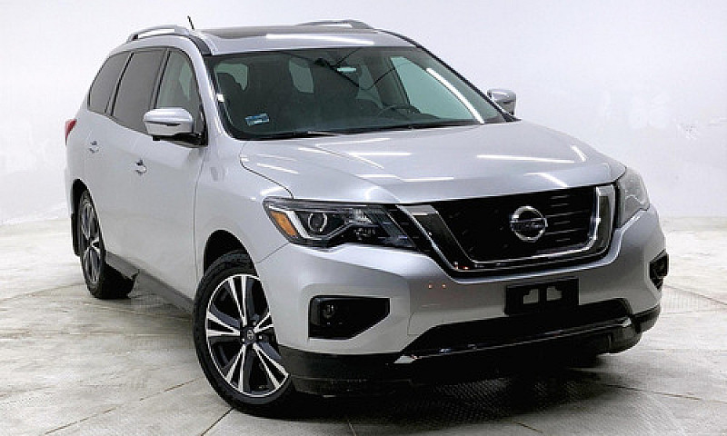 Nissan Pathfinder 20...