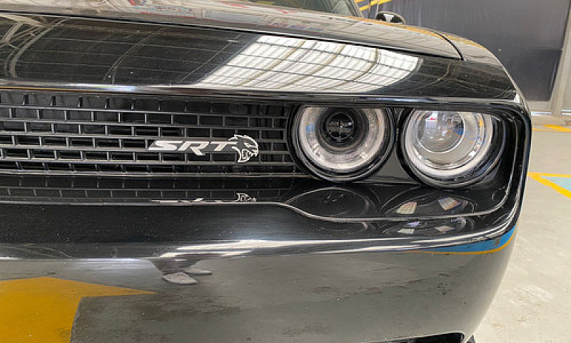 Dodge Challenger 202...
