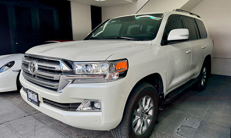 Toyota Land Cruiser ...