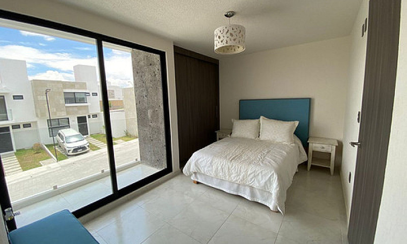 Casa De Particular E...
