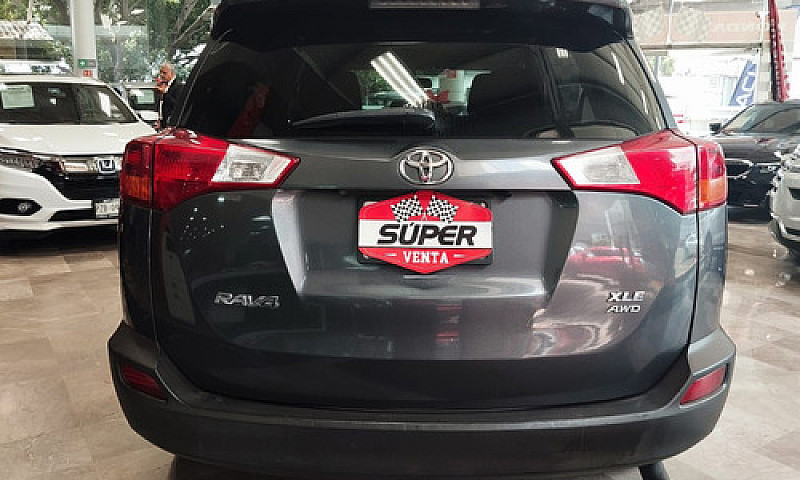 Toyota Rav4 2014...