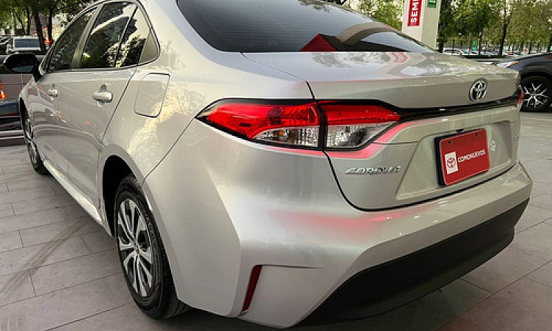 Toyota Corolla 2024...