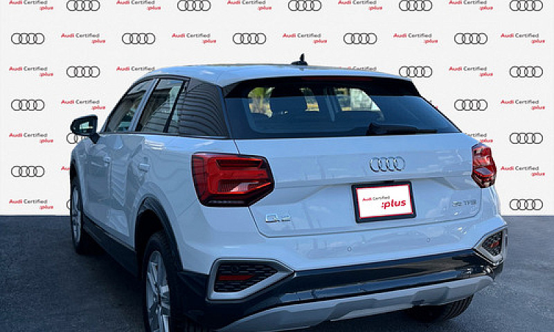 Audi Q2 Select Demo ...