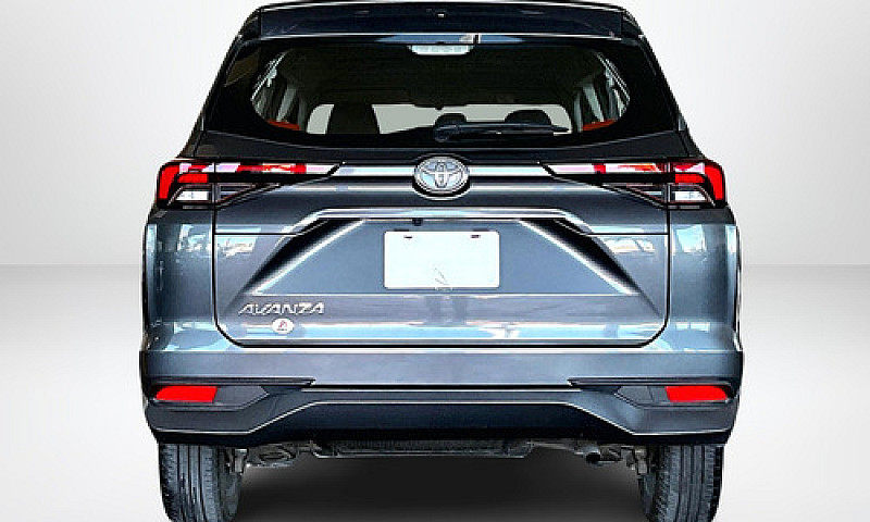 Toyota Avanza 2023...