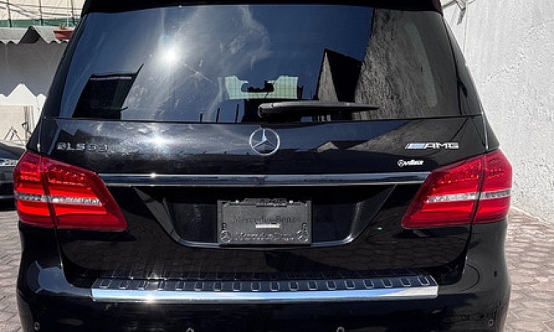 Mercedes-Benz Clase ...