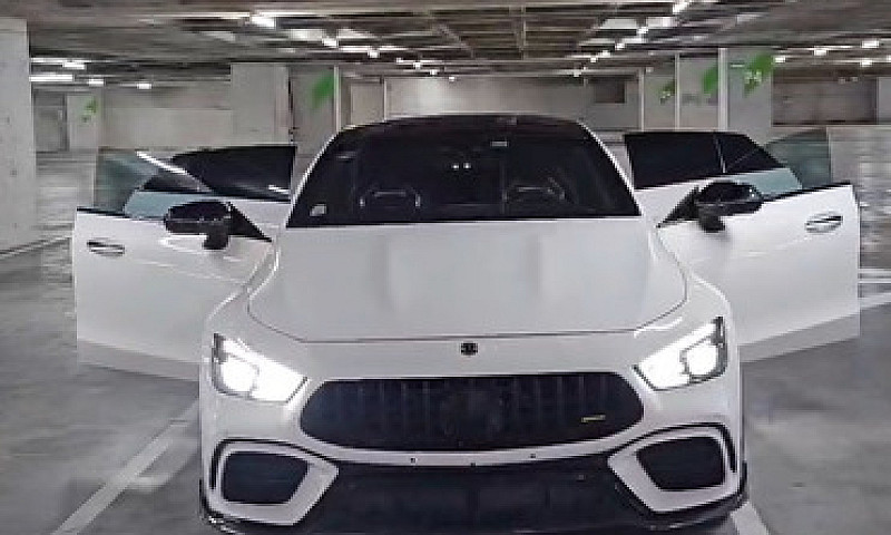 Mercedes-Benz Gt 63S...
