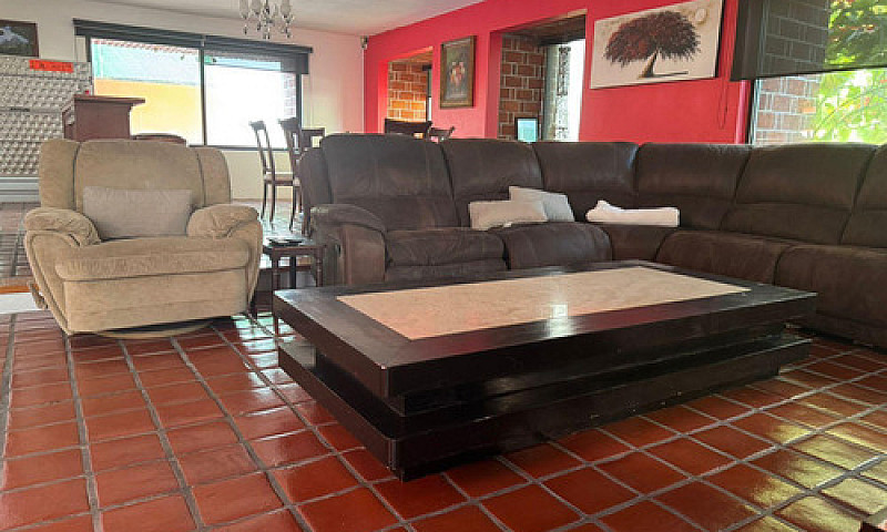 Casa Sola De Dos Niv...