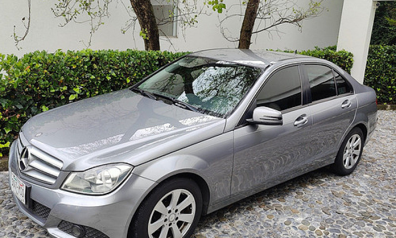 Mercedes-Benz Clase ...
